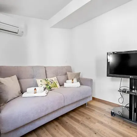 Ciapetta- Vieille De - Hyper Centre - - Clim * Ментона